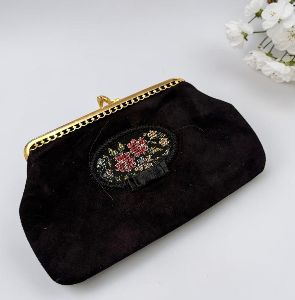 Vintage Velvet Evening Bag Needlepoint Roses Flora Black Kiss Lock Clutch Pouch